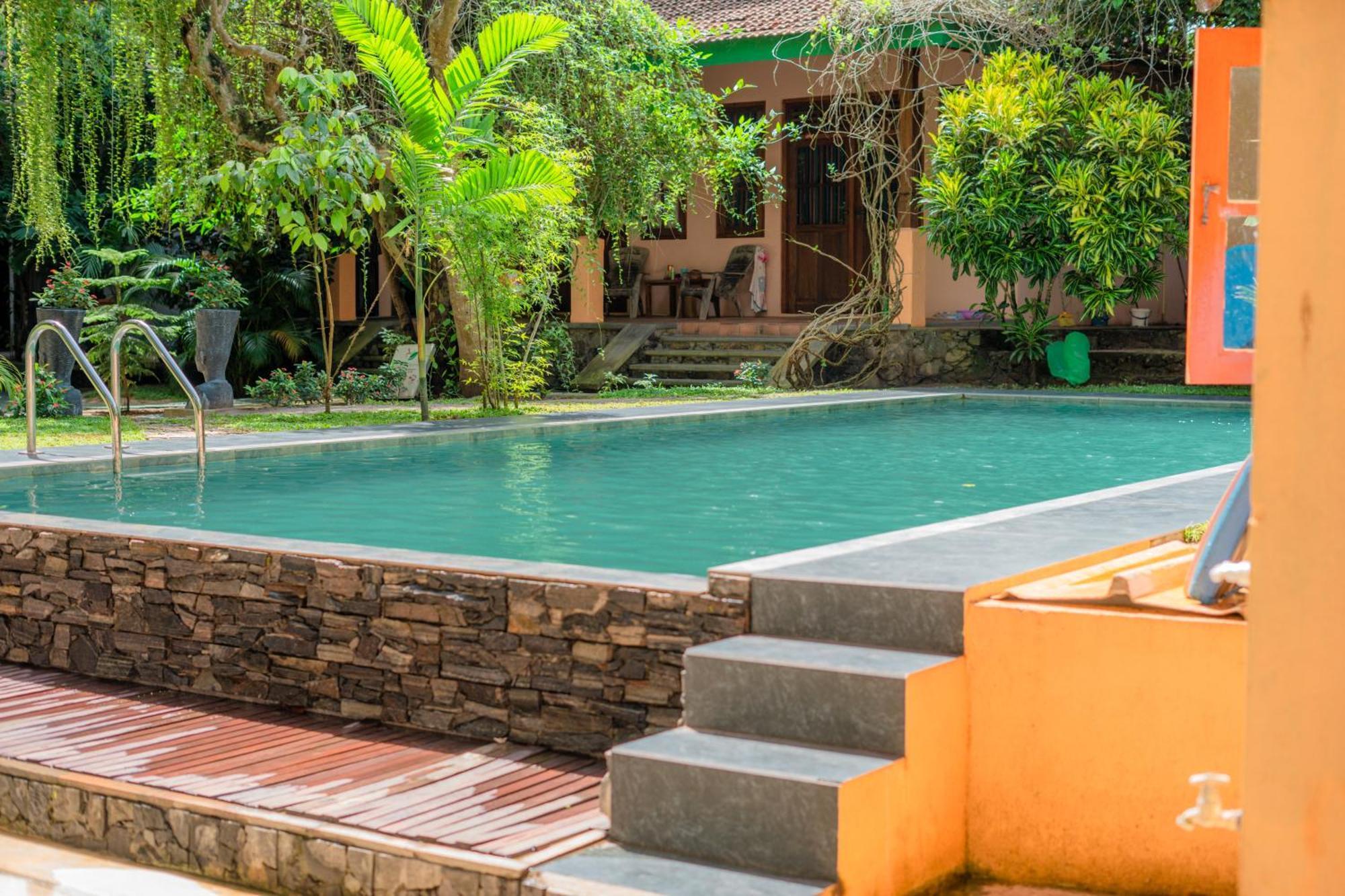 Monkey Villa Хиккадува Экстерьер фото