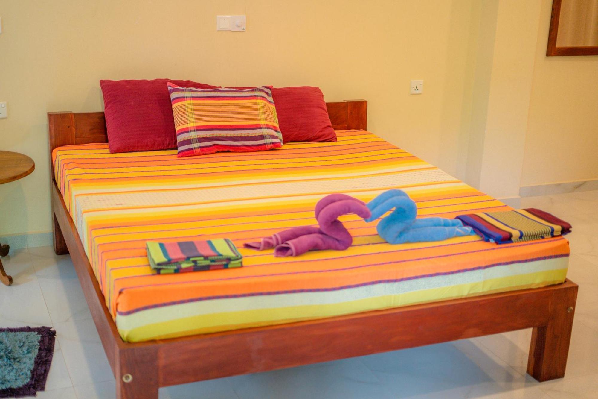 Monkey Villa Хиккадува Экстерьер фото