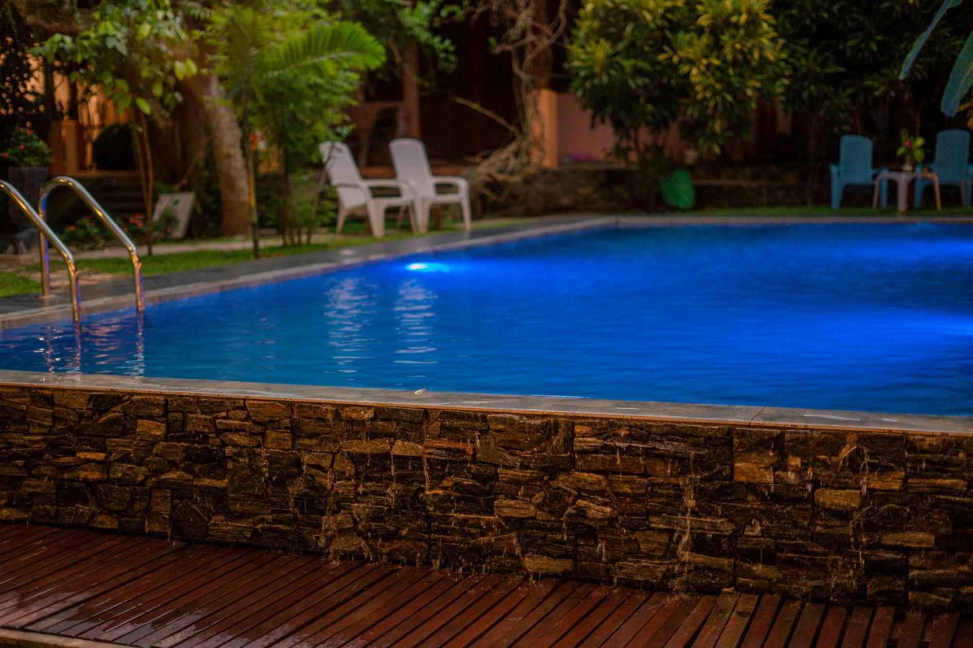 Monkey Villa Хиккадува Экстерьер фото