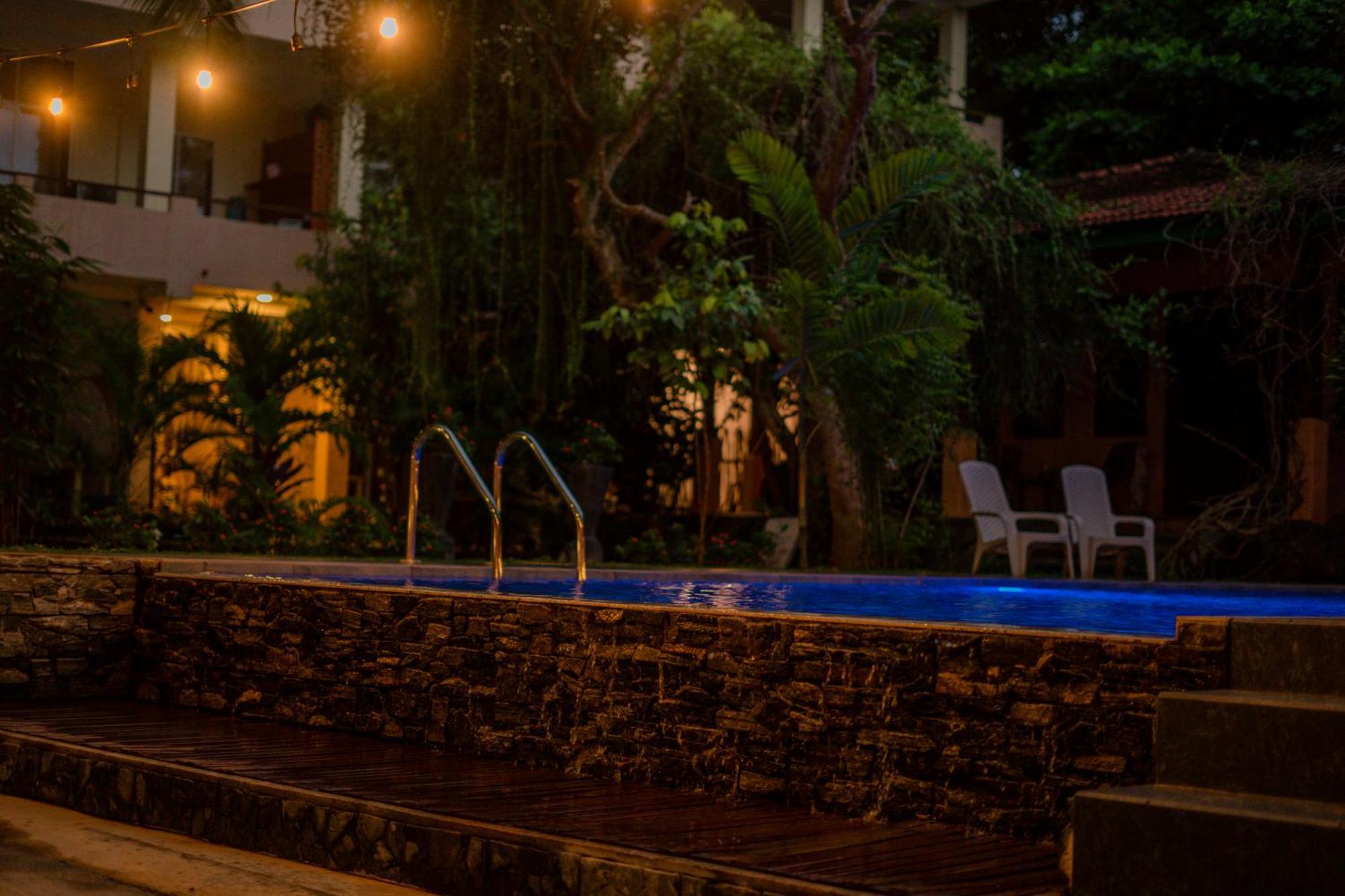 Monkey Villa Хиккадува Экстерьер фото